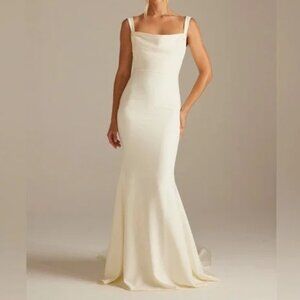 Grace loves lace GRACE wedding dress $3350 New without tag